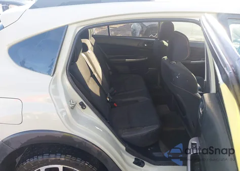 2017 Subaru Crosstrek 2.0I Premium из США, поврежденный, VIN JF2GPABC1HG257521